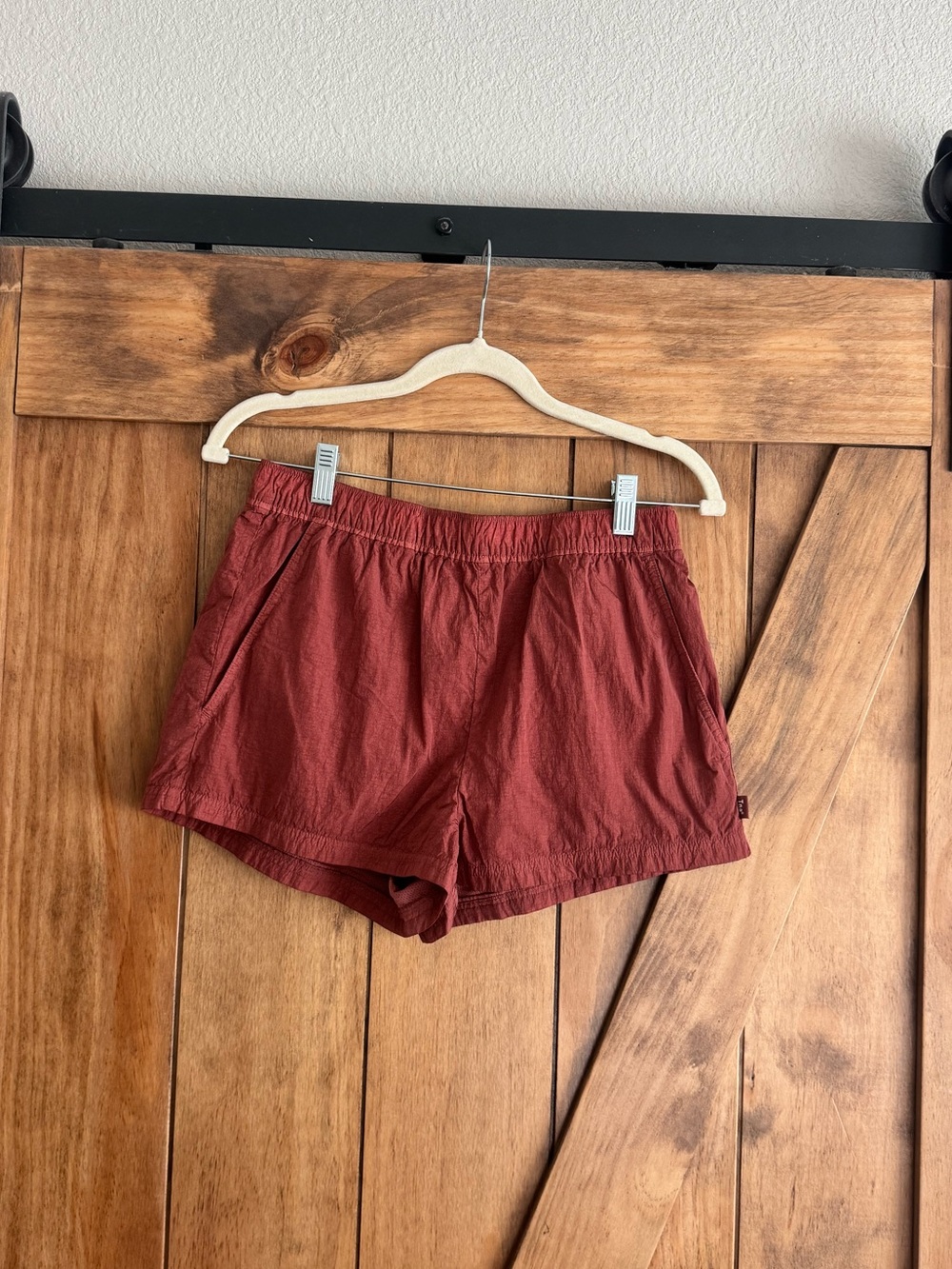Aritzia TNA Shorts Sz S